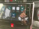 ９型ＤＰオーディオ／ＢＴ／ＴＶ／Ｂカメラ／ステアリングスイッチ　ＬＥＤヘッド＆フォグランプ　自動追従クルコン　１４インチアルミ　両側パワスラ　電動駐車ブレーキ　コーナーセンサー　衝突被害軽減ブレーキ（千葉県）の中古車