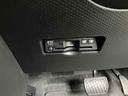 バックカメラ　両側パワスラ　シートヒーター　電動駐車ブレーキ　ＬＥＤヘッドライト　オートライト　オートエアコン　上下２段調節式デッキボード　コーナーセンサー　衝突被害軽減ブレーキ　ＥＴＣ　クルコン（千葉県）の中古車