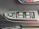 バックカメラ　両側パワスラ　シートヒーター　電動駐車ブレーキ　ＬＥＤヘッドライト　オートライト　オートエアコン　上下２段調節式デッキボード　コーナーセンサー　衝突被害軽減ブレーキ　ＥＴＣ（千葉県）の中古車