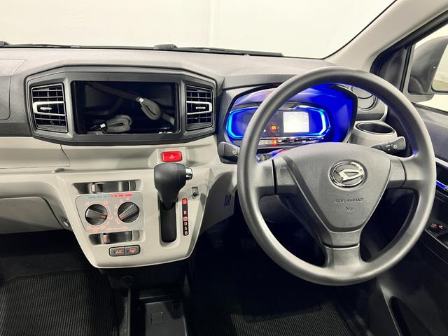 ミライースＸ　ＳＡIII　走行４４６９キロ／ＬＥＤヘッドライト一年保証・走行距離無制限　走行４４６９キロ　助手席エアバック　オートライト　オートマチックハイビーム　クリアランスソナー　アイドリングストップ（埼玉県）の中古車