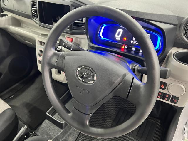 ミライースＸ　ＳＡIII　走行４４６９キロ／ＬＥＤヘッドライト一年保証・走行距離無制限　走行４４６９キロ　助手席エアバック　オートライト　オートマチックハイビーム　クリアランスソナー　アイドリングストップ（埼玉県）の中古車