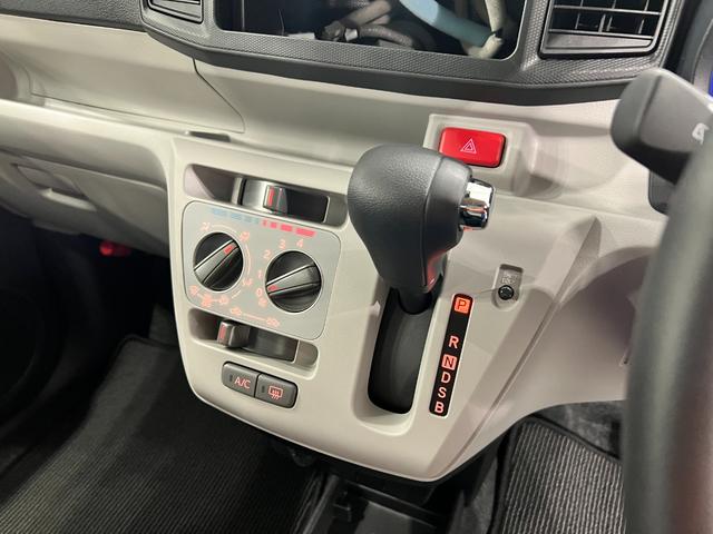 ミライースＸ　ＳＡIII　走行１７３１キ／ＬＥＤヘッドライト一年保証・走行距離無制限　走行１７３１キロ　助手席エアバック　オートライト　オートマチックハイビーム　クリアランスソナー　アイドリングストップ（埼玉県）の中古車