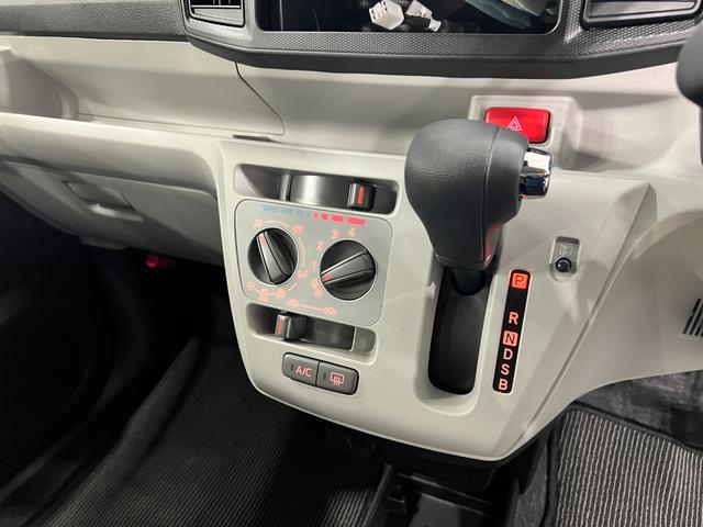 ミライースＸ　ＳＡIII　走行１３１４キロ／ＬＥＤヘッドライト一年保証・走行距離無制限　走行１３１４キロ　助手席エアバック　オートライト　オートマチックハイビーム　クリアランスソナー　アイドリングストップ（埼玉県）の中古車