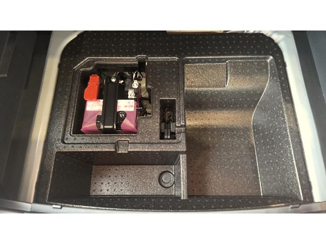 ロッキープレミアムG HEV(沖縄県)の中古車