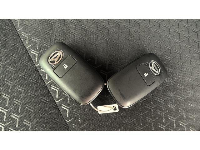 ロッキープレミアムG HEV(沖縄県)の中古車