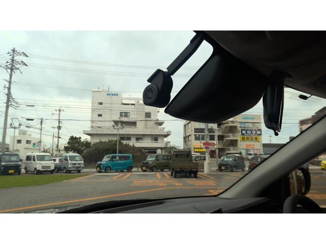 ロッキープレミアムG HEV(沖縄県)の中古車