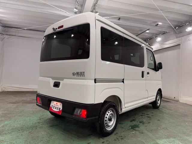 ハイゼットカーゴDX 走行6キロ/登録済未使用車/デジタルインナーミラー一年保証・走行距離無制限 助手席エアバック オートライト オートマチックハイビーム クリアランスソナー アイドリングストップ(埼玉県)の中古車