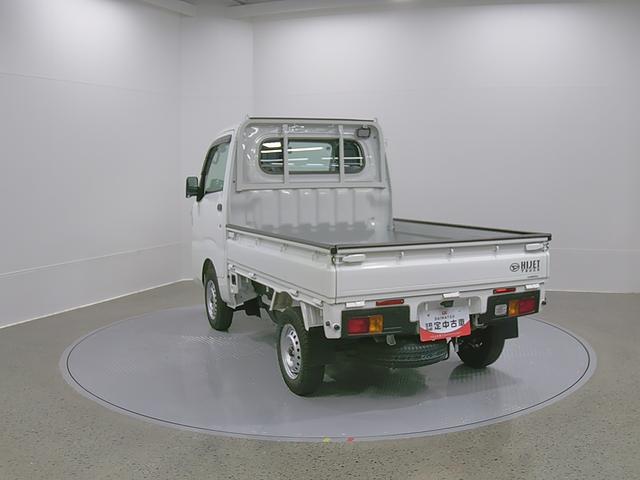 ハイゼットトラックスタンダード 農用スペシャル 4WD MTスマートアシスト・コーナーセンサー・スーパーデフロック・ハロゲンヘッドランプ・マニュアルエアコン・リア4枚リーフスプリング(山梨県)の中古車