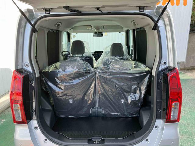 タントX(沖縄県)の中古車