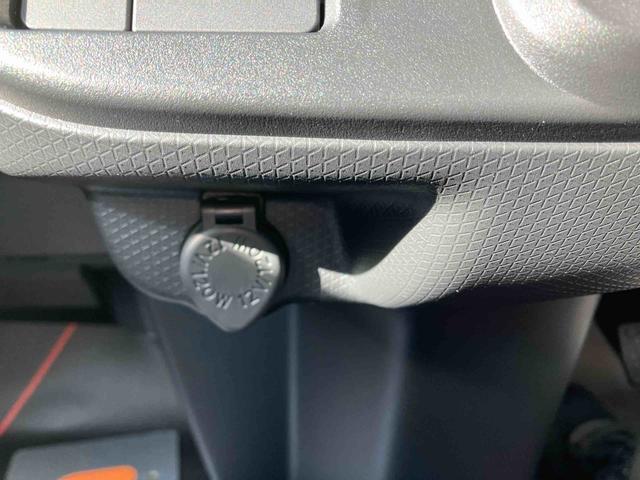 タントX(沖縄県)の中古車