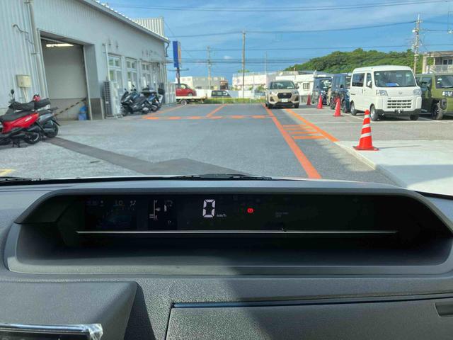 タントX(沖縄県)の中古車