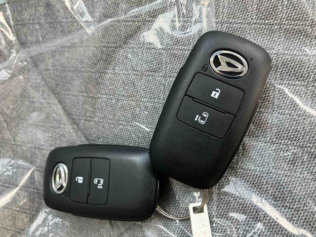 タントX(沖縄県)の中古車