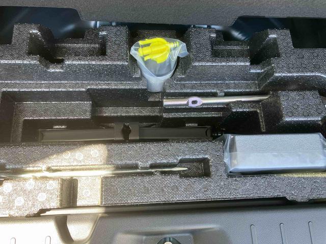 タントX(沖縄県)の中古車