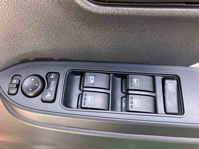 タントX(沖縄県)の中古車