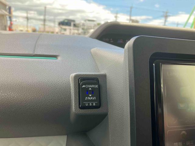 タントXセレクション(沖縄県)の中古車