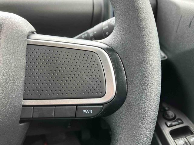 タントカスタムＸ（沖縄県）の中古車