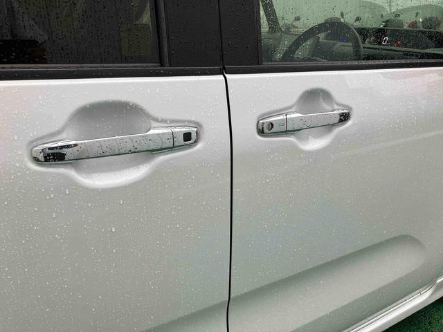 タントカスタムＸ（沖縄県）の中古車