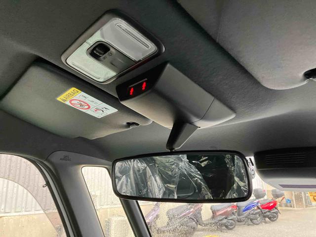 タントカスタムＸ（沖縄県）の中古車