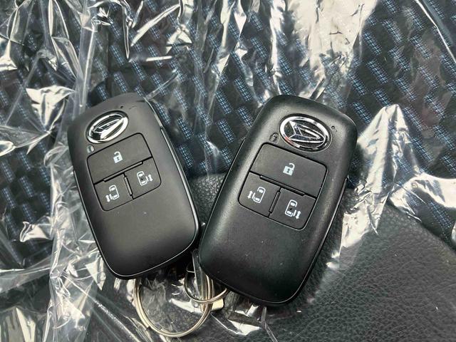 タントカスタムＸ（沖縄県）の中古車