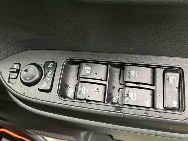 タントファンクロスターボ（沖縄県）の中古車