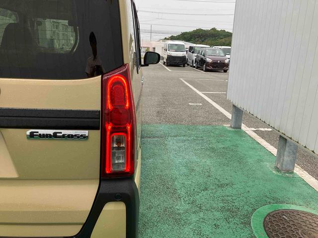 タントファンクロスターボターボ車　オートエアコン　９インチディスプレイオーディオ　パノラマモニター　ドライブレコーダー　衝突回避支援システム　コーナーセンサー　両側パワースライドドア　キーフリーシステム（沖縄県）の中古車