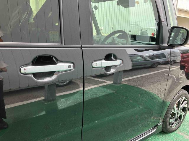 タントカスタムＸ（沖縄県）の中古車
