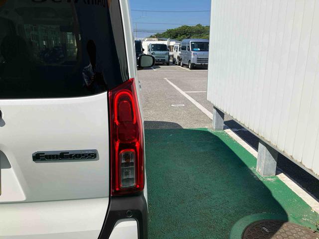 タントファンクロス（沖縄県）の中古車