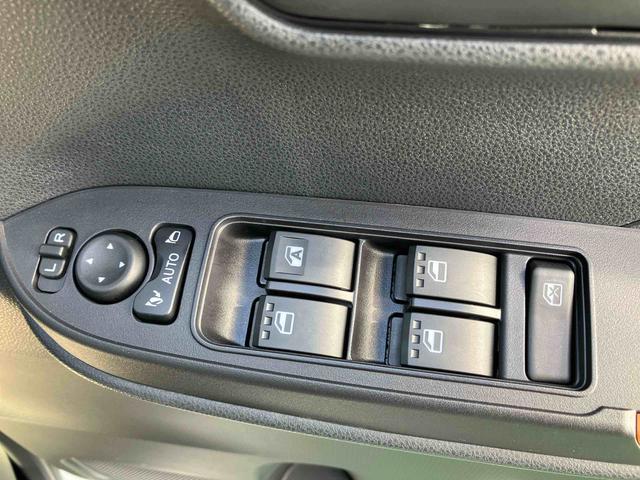 タントファンクロス（沖縄県）の中古車