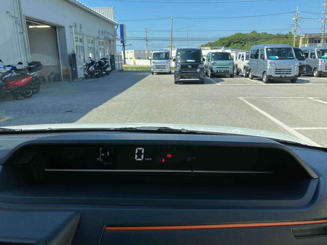 タントファンクロス（沖縄県）の中古車