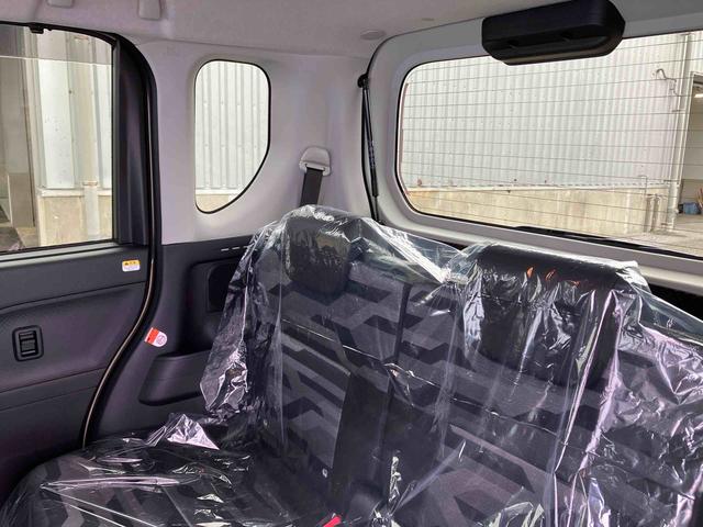 タントファンクロス（沖縄県）の中古車