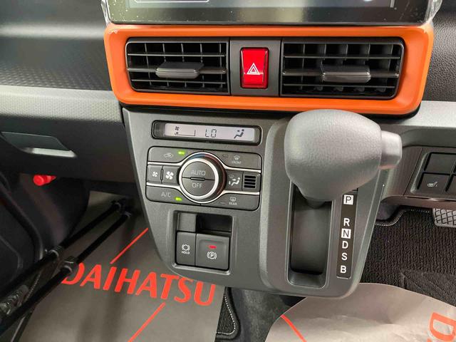 タントファンクロス（沖縄県）の中古車