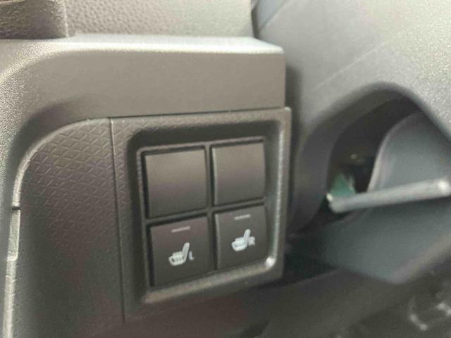 タントファンクロスターボ（沖縄県）の中古車