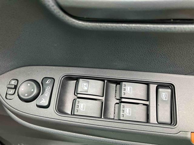 タントファンクロスターボ（沖縄県）の中古車