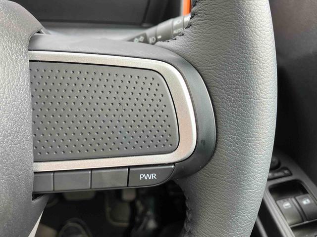 タントファンクロスターボ（沖縄県）の中古車
