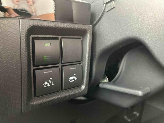 タントカスタムＸセレクション（沖縄県）の中古車