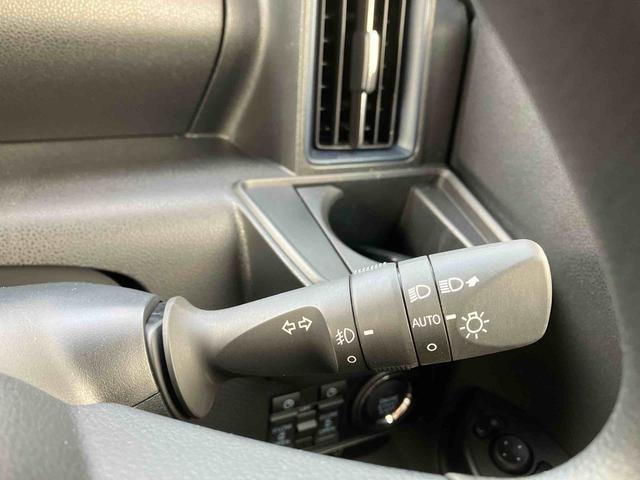 タントカスタムＸ（沖縄県）の中古車