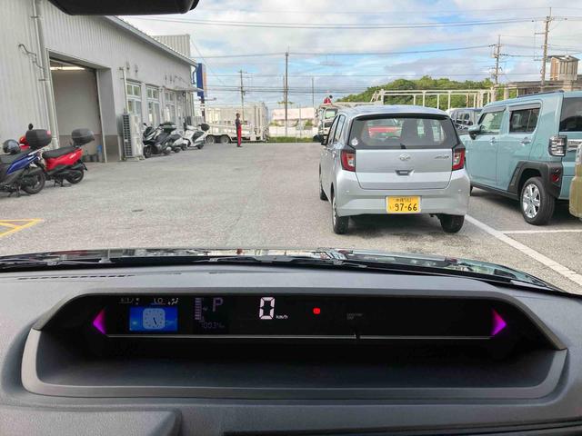 タントカスタムＸ（沖縄県）の中古車