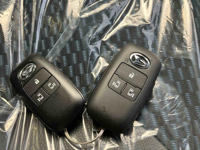 タントカスタムＸ（沖縄県）の中古車