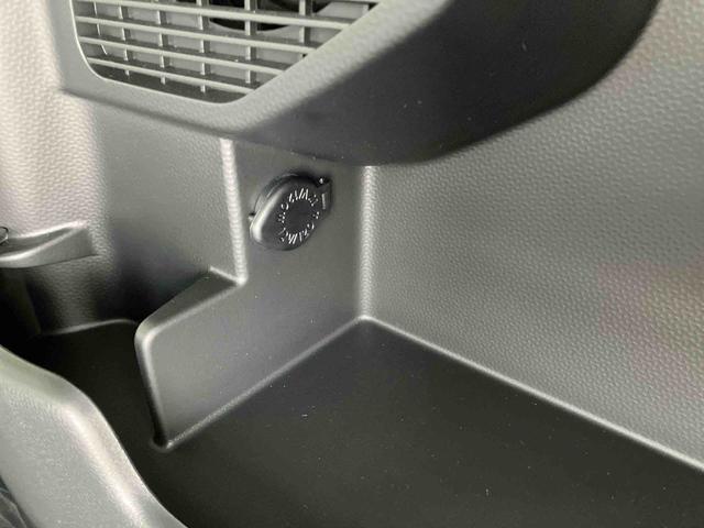 トールカスタムＧ（沖縄県）の中古車