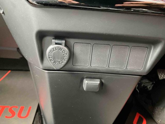 トールカスタムＧ（沖縄県）の中古車