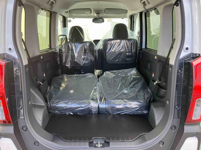 タントファンクロスターボ（沖縄県）の中古車