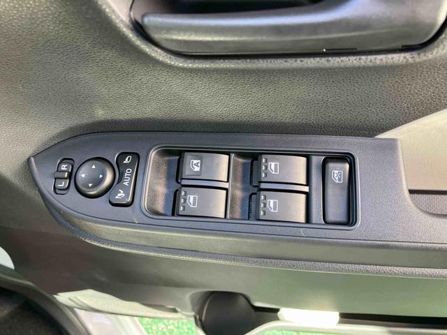 タントＸオートエアコン　衝突回避支援システム　コーナーセンサー　ＬＥＤヘッドランプ　片側パワースライドドア　キーフリーシステム（沖縄県）の中古車