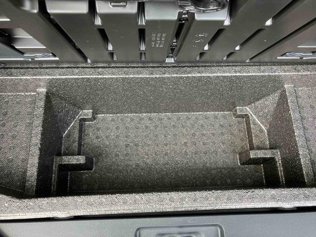 タントファンクロス（沖縄県）の中古車