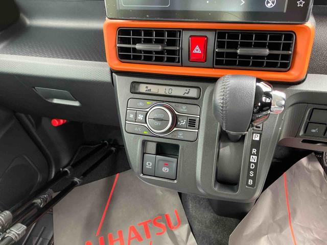 タントファンクロスターボオートエアコン　衝突回避支援システム　コーナーセンサー　キーフリーシステム　プッシュボタンスタート　ＬＥＤヘッドランプ（沖縄県）の中古車