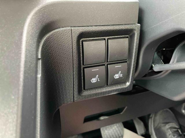 タントファンクロスターボオートエアコン　衝突回避支援システム　コーナーセンサー　キーフリーシステム　プッシュボタンスタート　ＬＥＤヘッドランプ（沖縄県）の中古車