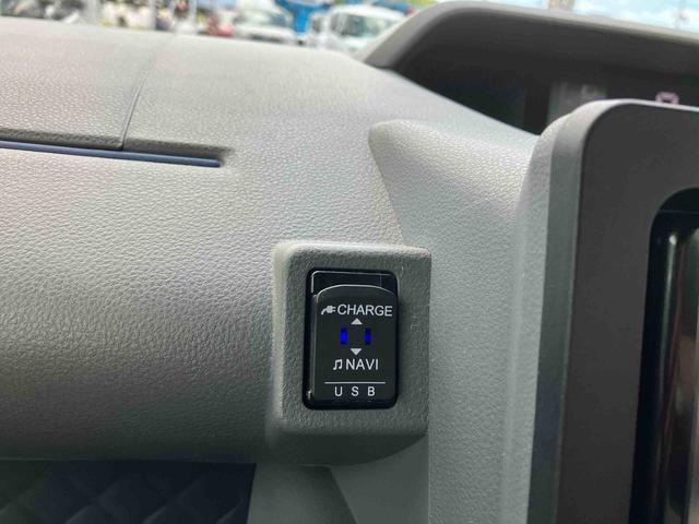 タントカスタムＸセレクション（沖縄県）の中古車