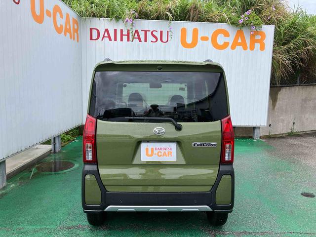タントファンクロス（沖縄県）の中古車