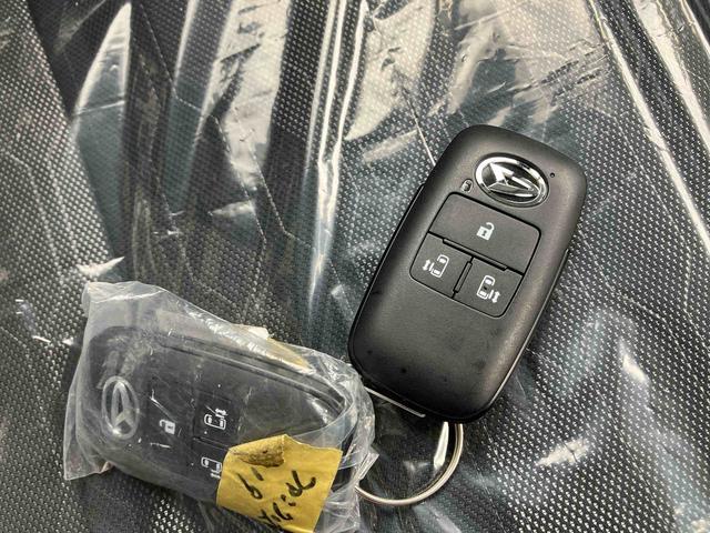 タントファンクロス（沖縄県）の中古車