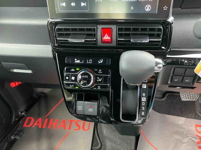 タントカスタムＸ（沖縄県）の中古車