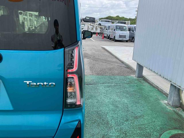 タントカスタムＸ（沖縄県）の中古車